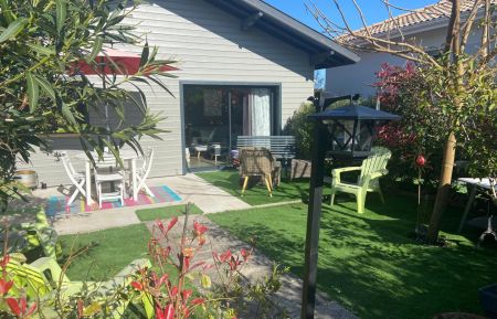 G&icirc;te n&deg;G2239 La Teste-de-Buch - Gironde - Coin terrasse en deuxi&egrave;me ligne 