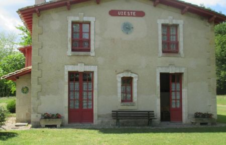 G&icirc;te n&deg;G34 Uzeste - Gironde - photo