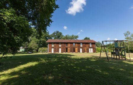 G&icirc;te n&deg;109194 Vert - Landes - photo