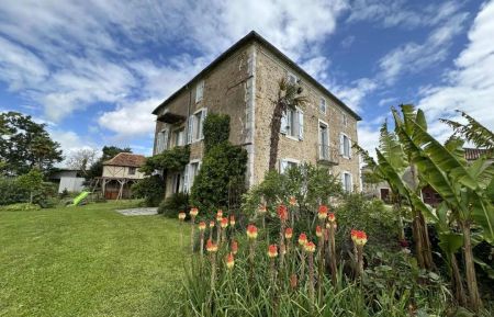 G&icirc;te n&deg;10476 Amou - Landes - photo