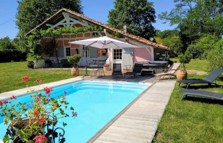 G&icirc;te n&deg;10383 Laluque - Landes - photo