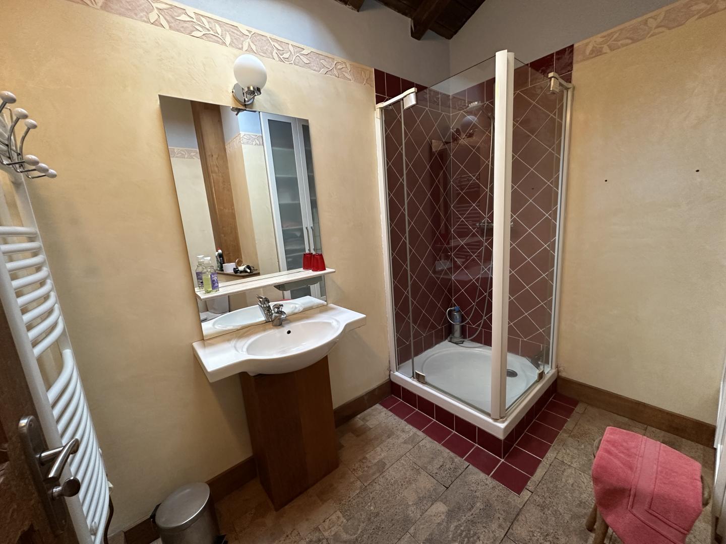 Salle de bain de la chambre Grand Chêne et Colombine photo 19