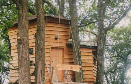 Cabane dans les arbres30442 Coudures - Landes - photo
