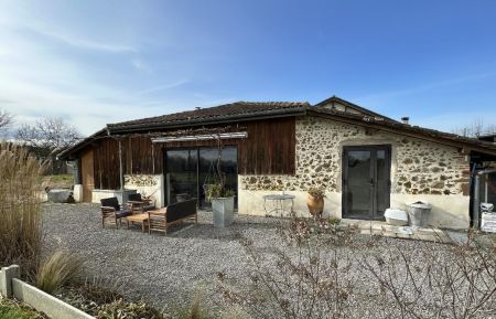 G&icirc;te n&deg;11598 Mimbaste - Landes - Fa&ccedil;ade du g&icirc;te (c&ocirc;t&eacute; est)