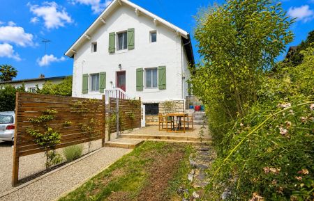 G&icirc;te n&deg;G122133 Salies-de-B&eacute;arn - Pyr&eacute;n&eacute;es-Atlantiques - photo