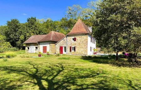 G&icirc;te n&deg;G122148 Salies-de-B&eacute;arn - Pyr&eacute;n&eacute;es-Atlantiques - photo